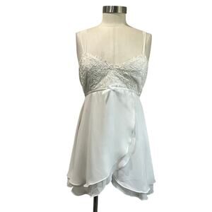 Flora Nikrooz White Bridal Mini Slip Dress Lace Romantic Size M
